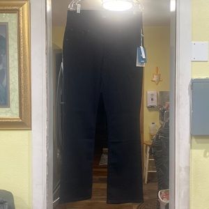 Black jag jean pants, size 12 palette Mid Rise Boot.